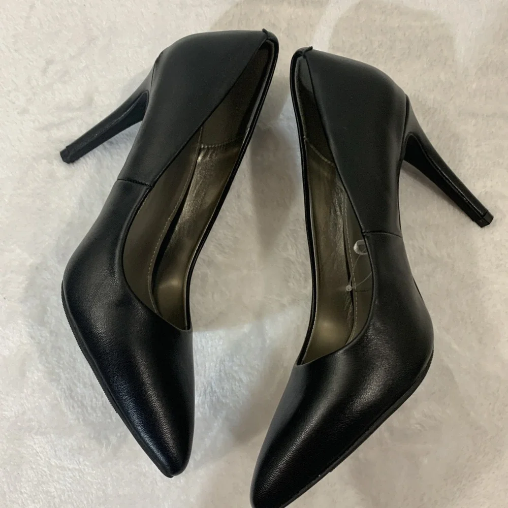 Worthington Wor Zilo Black 3 inch Heels Size 9M Women's Shoes NEW